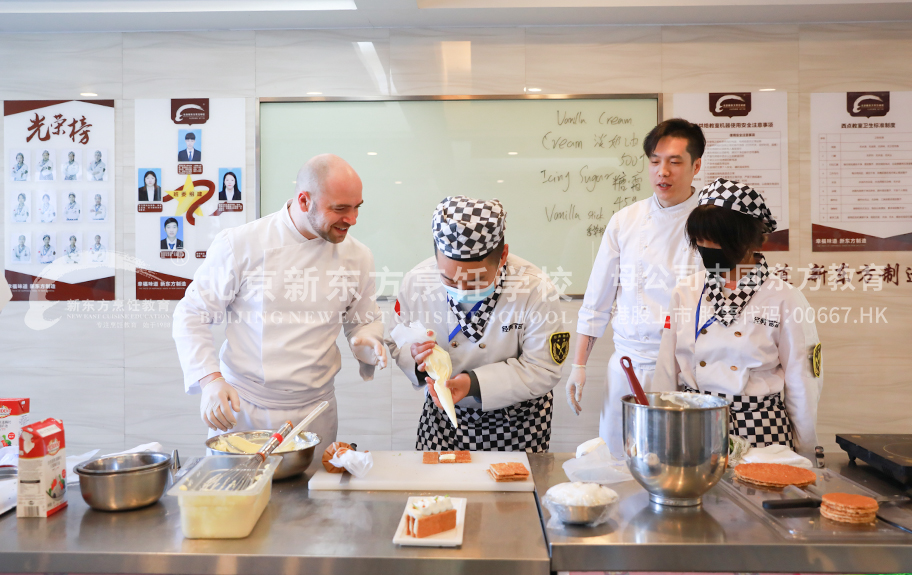 操扫逼啊啊啊好爽视频北京新东方烹饪学校-学子回访